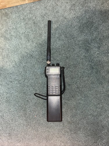 Icom receiver with bp 84 - ic-r1,