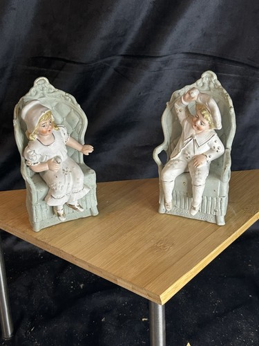 Paire biscuits porcelaine - paire,