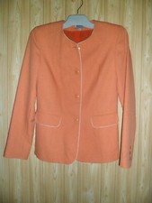 Veste femme DAMART orange. Taille 38. Polyester. Veste neuve. 