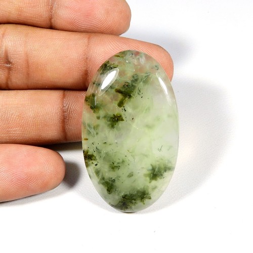Cabochon rutilé vert naturel