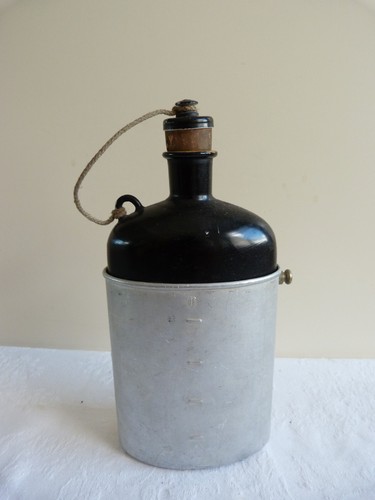 Ancienne gourde quart alu - ancienne,