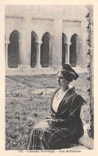 Costume provencal une - 13-costume,