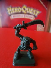 HERO QUEST / Figurine de jeu Heroquest / Orc épée 1