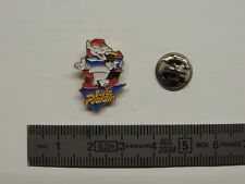 Pin's Publicitaire - Super Poulain - Badge Publicitaire