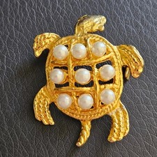 Broche tortue d'eau carapace