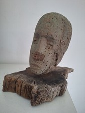 Old Sculpture head person busts. Stone figure statue ancienne buste en pierre