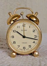 Réveil ancien  SLAVA 11 rubis