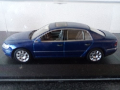 Phaeton minichamps bleu - phaeton,