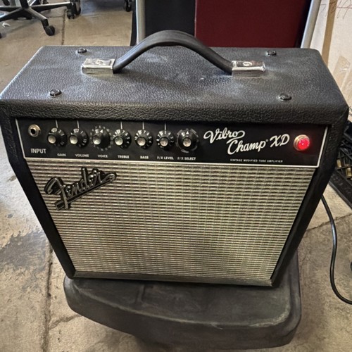 Fender vibro champ 736 - champ, pr