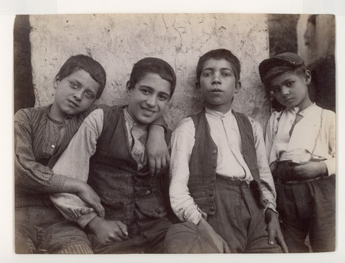 Monell urchins von - urchins,