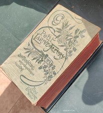 Livre petit larive - livre,