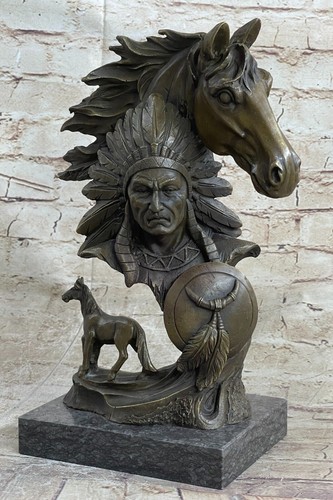 Statue chef amérindien et - chef,
