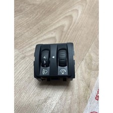 COMMUTATEUR REGULATEUR DE LARGEUR DE FEU RENAULT CAPTUR (2R) 2018 251900567R