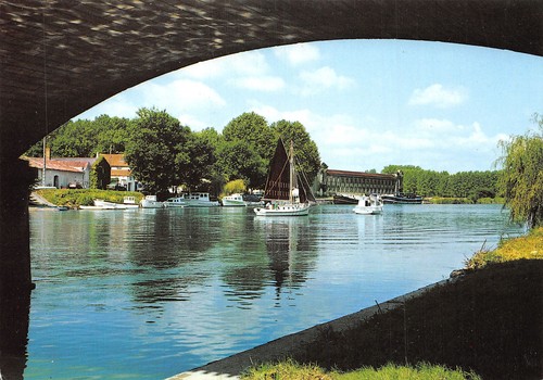 Jarnac vieux voilier - jarnac,