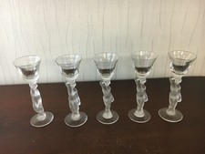 5 verres à liqueur Bacchus
