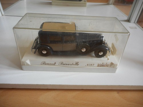 Renault reinastella solide - solide, en