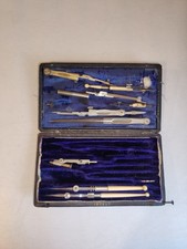 Ancienne boite compas avec - ancienne, a