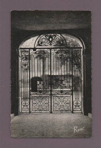 Aix provence portail en - -,