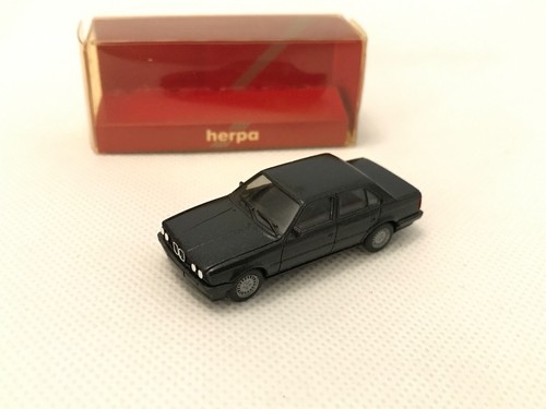 Bmw 325 noire herpa - 325,