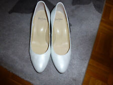 Escarpins écrus T.40 cuir