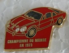 RARE PIN'S ALPINE RENAULT A 110 BERLINETTE CHAMPION 1973 ZAMAC BALLARD DORE