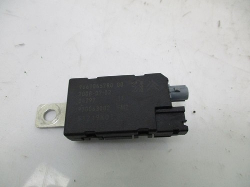 Amplificateur antenne - amplificateur, d'antenne