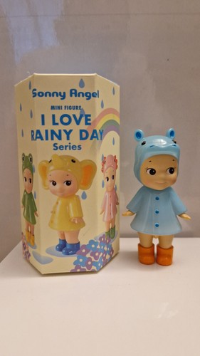 Adorable figurine authentique - adorable,