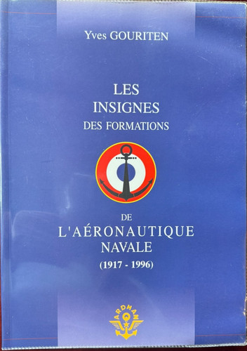 Les insignes des formations - les,