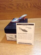 2005 JUST THE RIGHT SHOE