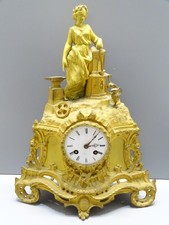 -BELLE PENDULE A POSER en BRONZE DORE XIXe époque restauration