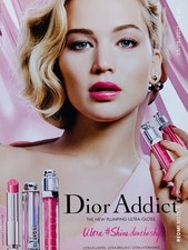 Colors cosmetics make-up lipstick / DIOR ADDICT . The New Plumping Ultra-Gloss
