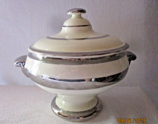 Ancien bol couvert- bouillon