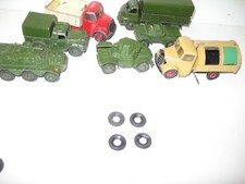 D25, DINKY X 4 pneus striés