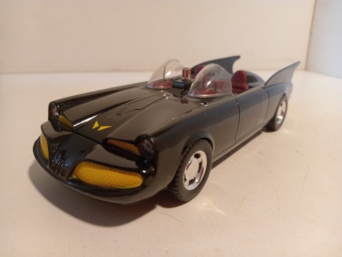 Corgi batmobile bmbv1 1960 - p,