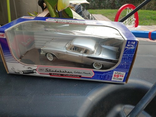 1957 studebaker golden - 1/18,