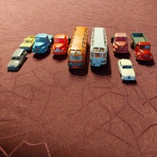 Lot autocars Saviem/ tracteurs Unic et divers Voitures Échelle 1/86