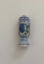 FEVE pot a pharmacie  (1106)