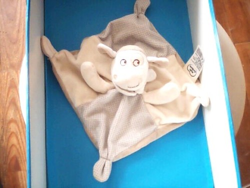 Doudou 6907 plat - doudou,