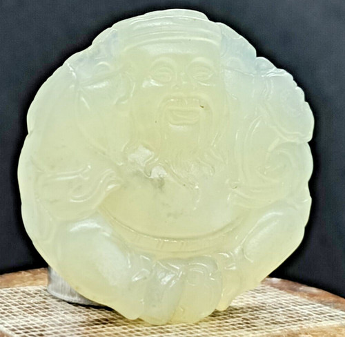Ancienne statue suspendue - , de