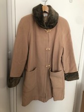 Manteau laine vierge