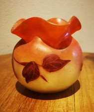 Joli petit vase art nouveau