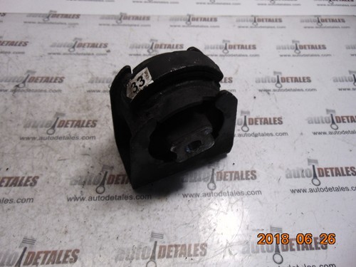 Support moteur avant - support, gauche