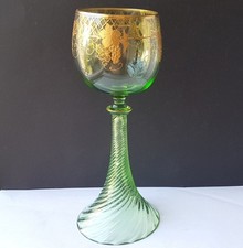 Römer De Vin En Verre À Pied