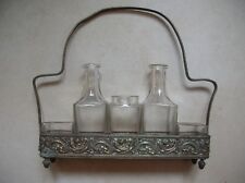 Serviteur avec huilier vinaigrier poivrière salière en verre et laiton argenté 