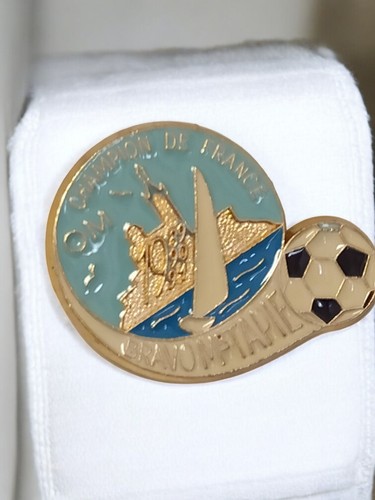 Pin vintage olympique de - olympique,