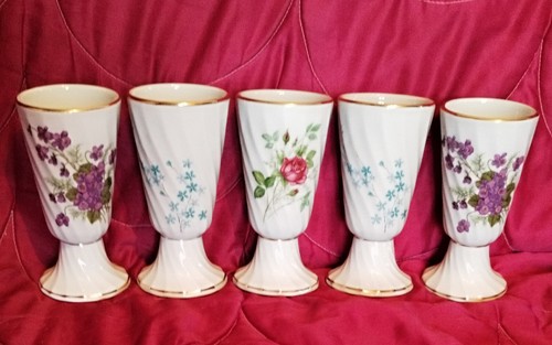 Tasses mazagrans signés - 5,