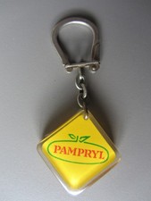Porte clef BOURBON PLAT "jus de Fruit PAMPRYL" 1960's / 70's