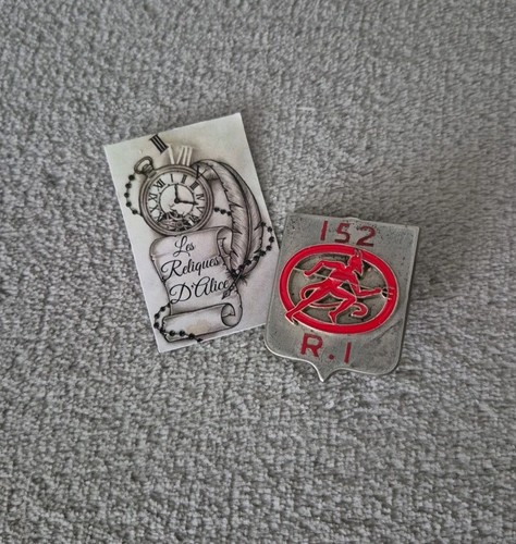 Insigne pin 152 - insigne, pin's