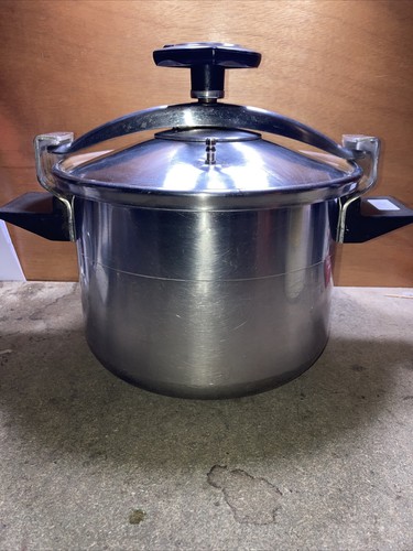 Cocotte minute seb - ,