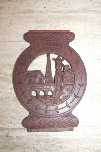 Fronton bois ancien - bois, paysage